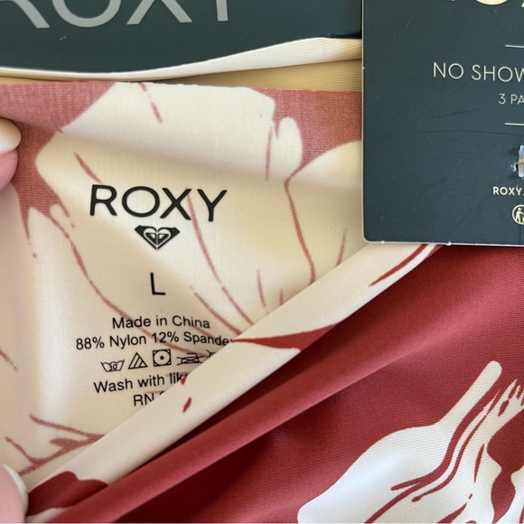 Roxy• Thong Panty Set No Show (3 Pack) - Picture 10 of 10